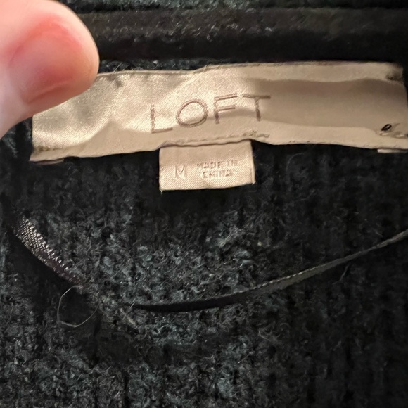 Cozy & Chic Open Front Sweater Vest - LOFT (Size Medium) - Picture 3 of 4